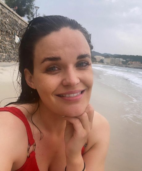 Laura Winter nudes star galleries