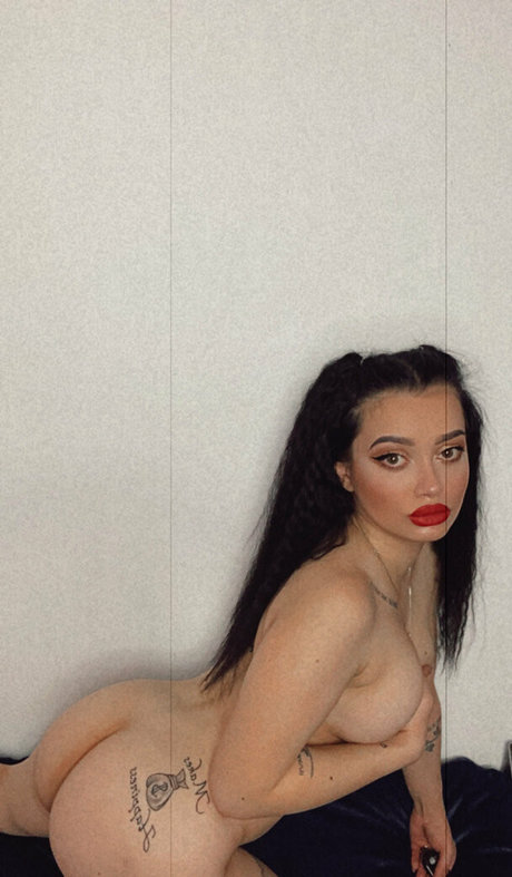 AndreeaKg19 model exclusive gallery