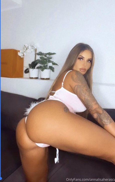 Anna Lisa Herascu sexy star picture