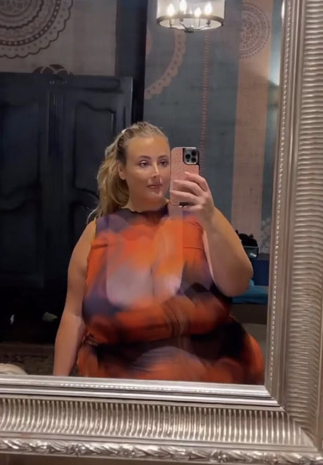 juiceefruitee naked actress image