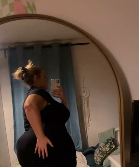 juiceefruitee star nudes pictures