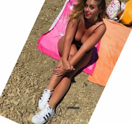 francesca m exclusive model picture