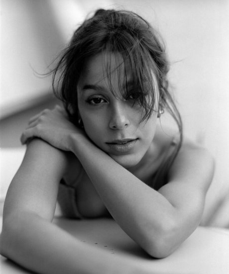 Izzybizzyspider pornstar high quality pictures