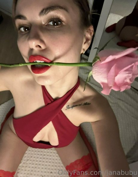 Jana Bubu model beautiful photo