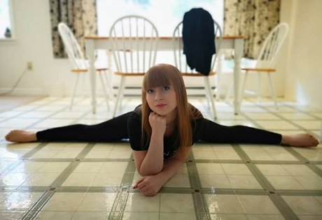 Cutieredhead sex actress pictures