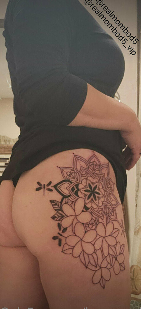 brwneyedangel nude model galleries