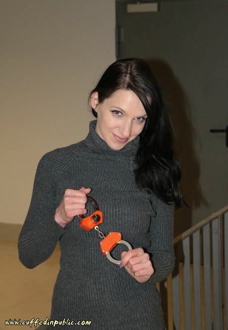 Tinchenrocks erotic actress gallery