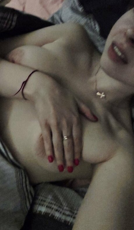 Ahuli13 pornstar top picture