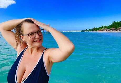 Veronika Ivanova top pornstar pictures