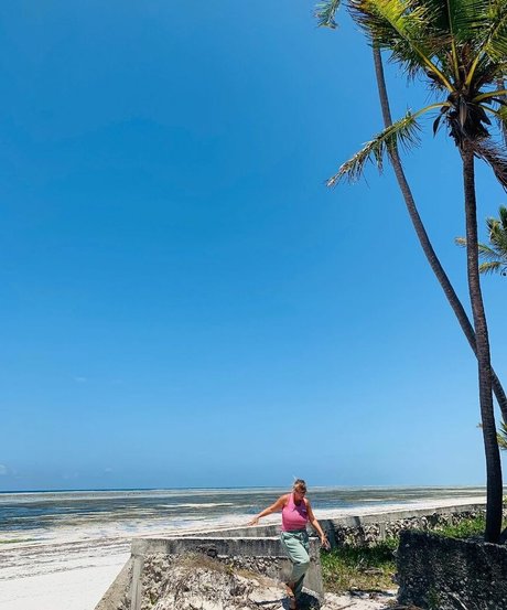 Veronika Ivanova pornstar nude gallery