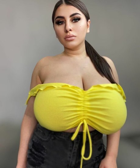 Rozzzywow pornstar photos