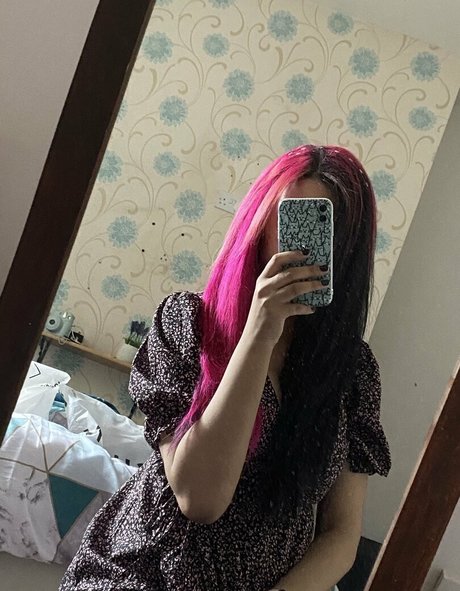 taylorhenriesvip model nudes gallery