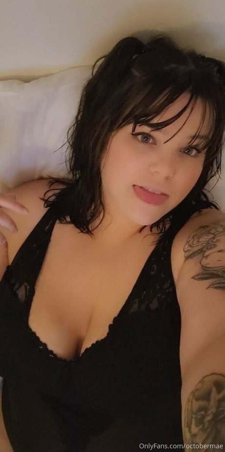 octobermae adult star gallery