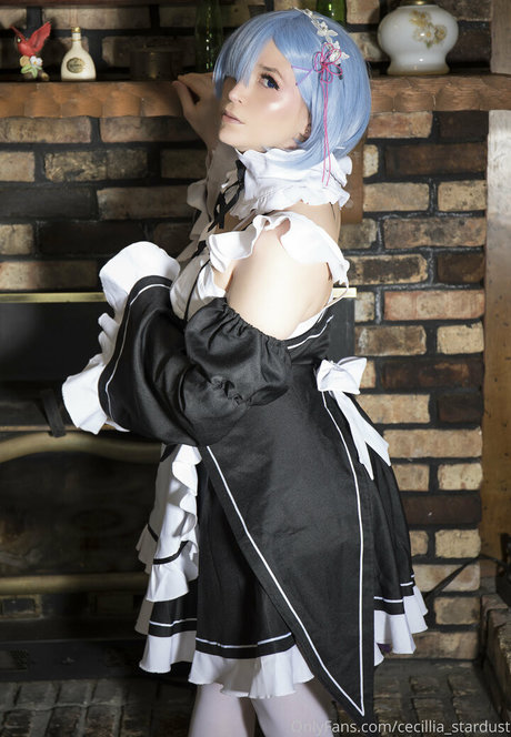 Cecillia Stardust pretty model img