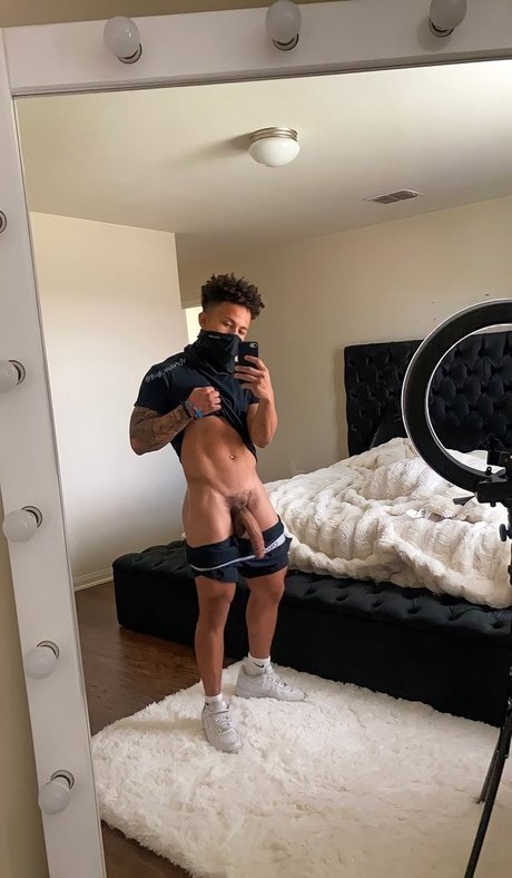 Big marvjr sex model pic