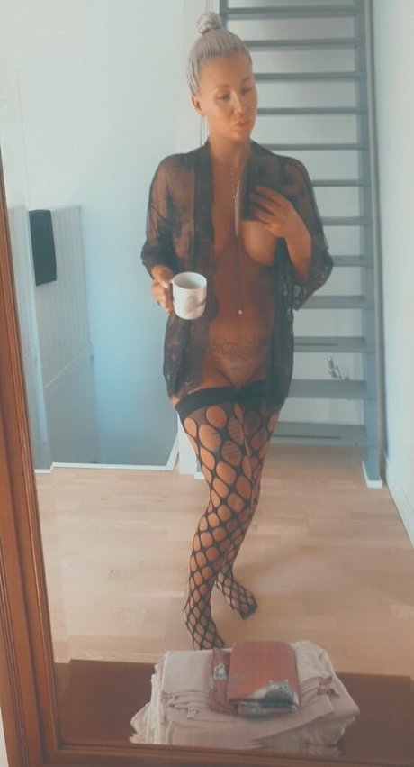 cristinacielo_ pornstar adult photos