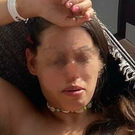 Any Peituda star hd photo