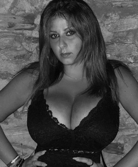 Jolanda Tummolillo pornstar picture