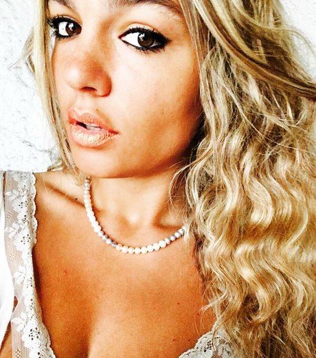 Acronopia beautiful star pictures