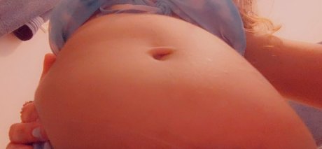 ellaeating sex star photo