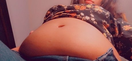 ellaeating star naked pics