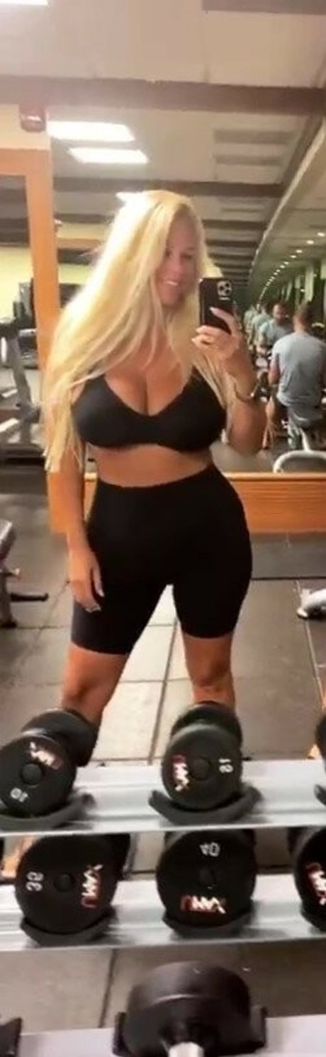 Nicolle A pornographic actress pics