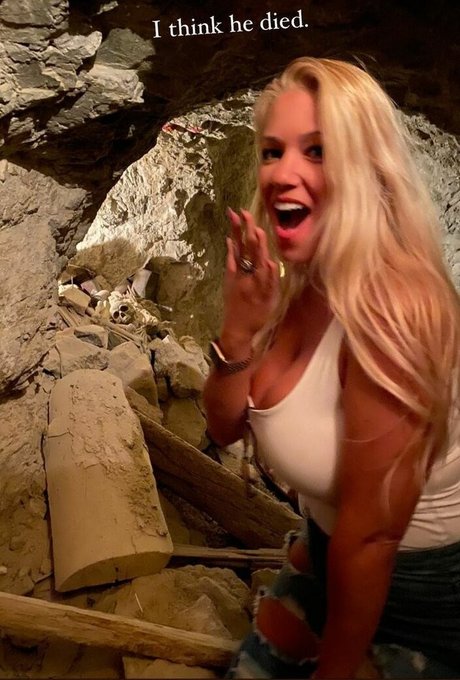 Nicolle A top pornstar pic