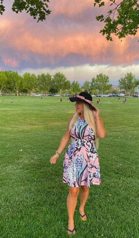 Nicolle A hot pornstar photos