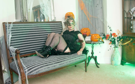 Elle Hunter star nudes archive