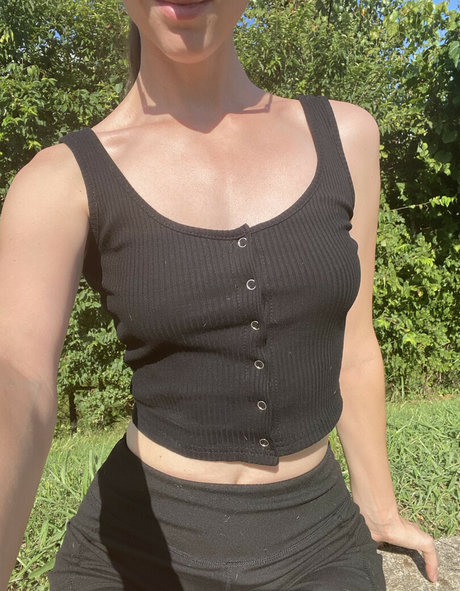 Bibbitybobbityboobie adult star photos