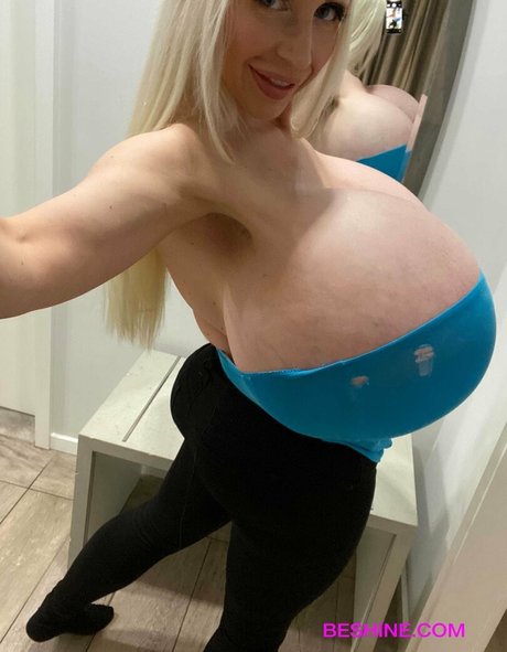 big tits riding onlyfans sexy nudes pics