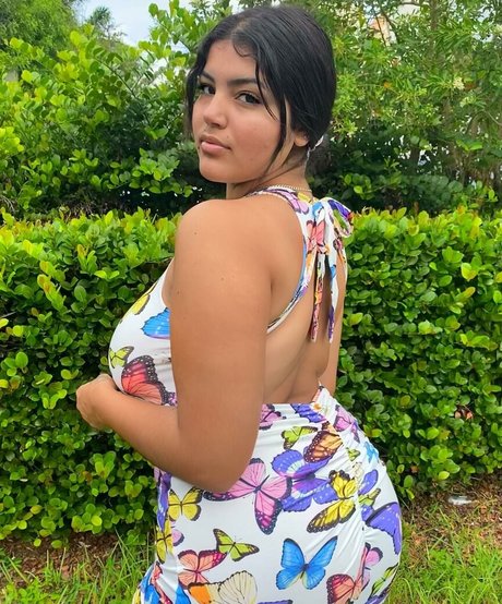 Marian Tatte model high quality pictures