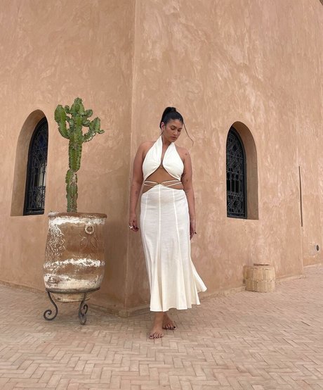 La Tecia Thomas model perfect image