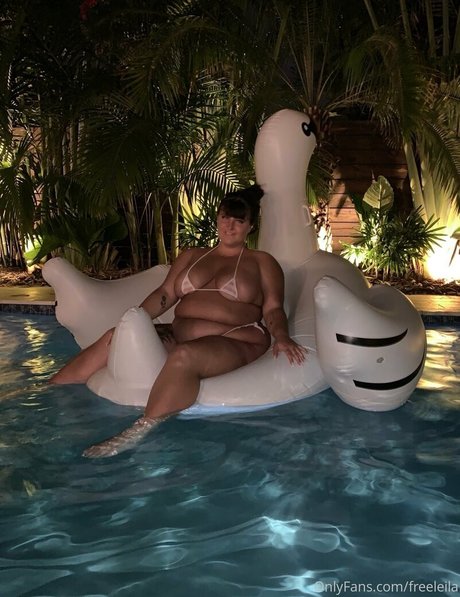 freeleila top star pictures