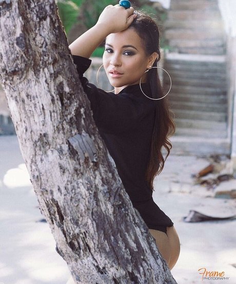 Toni Salina Chee Young nudes actress image