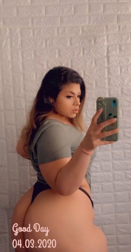 maryalicejenni model top pic