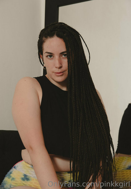 pinkkgirl erotic actress pics