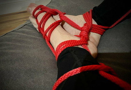 aussiebondagegirl free actress img