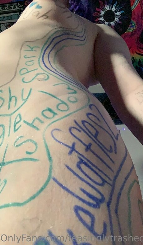 teasinglytrashed model pornographic images