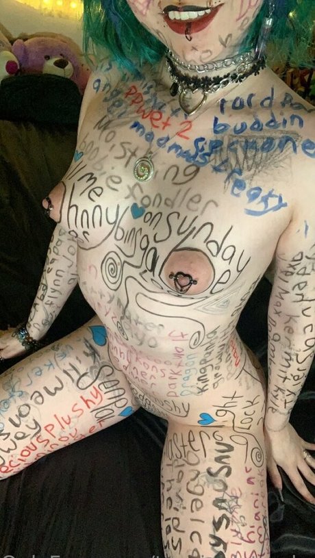 teasinglytrashed star art pics