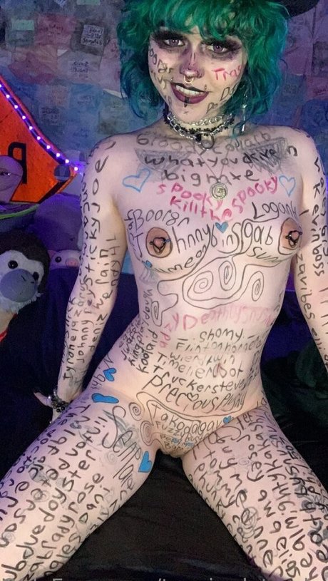 teasinglytrashed star pretty photos