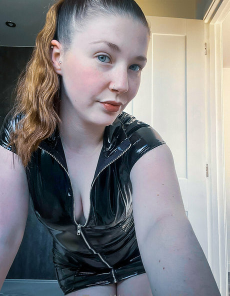 tarrawinterz star hot galleries