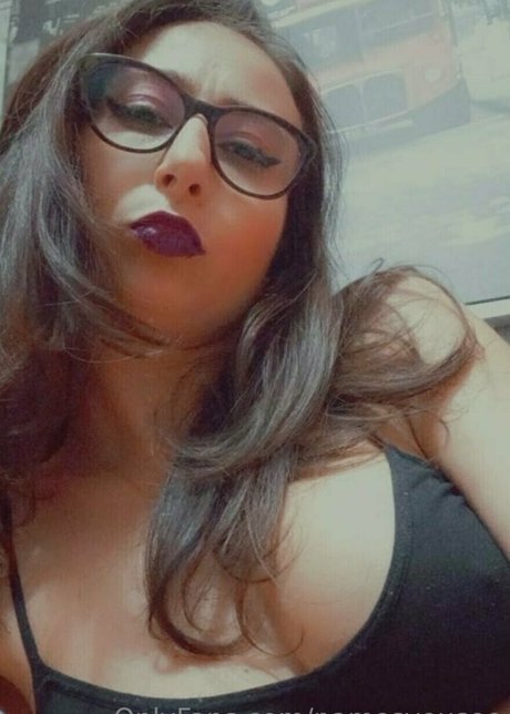 namesyousee hd model photos