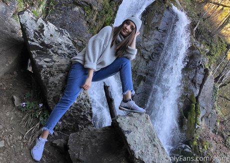 gjane model top picture