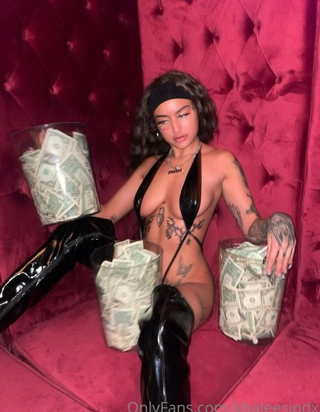 earthangelaria exclusive pornstar gallery