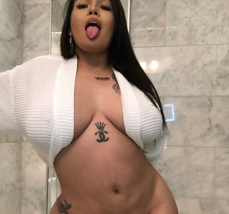 Badpenelope star exclusive galleries