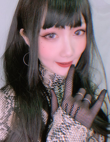 KisaragiAsh pretty pornstar image