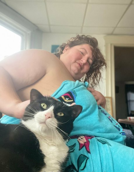 thepigqueenx model porn archive