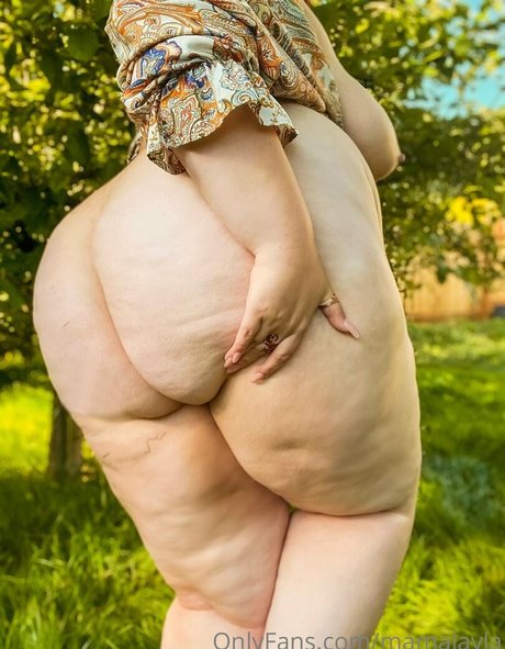 mamalayla star art gallery