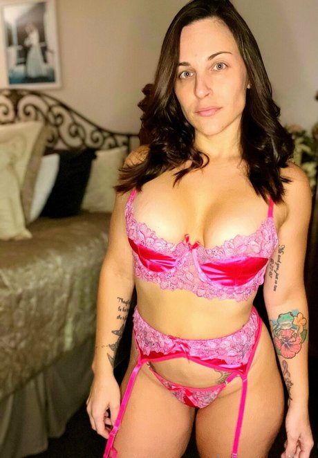 lainamariex erotic pornstar archive